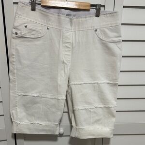White Denim Shorts luxe denim 4 way stretch L 14-16